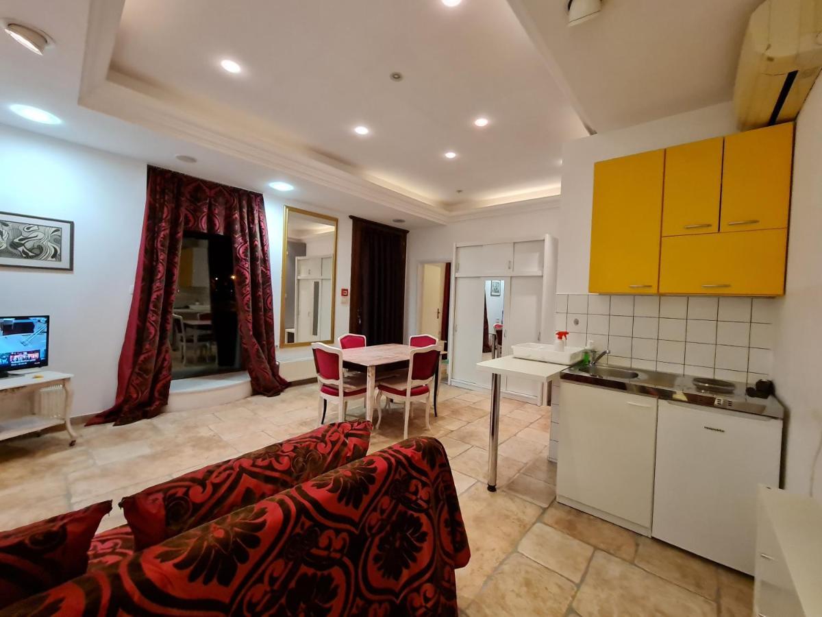 Apartmani N.May'S Karlovac Luaran gambar