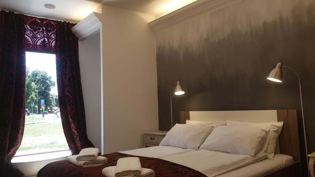 Apartmani N.May'S Karlovac Luaran gambar
