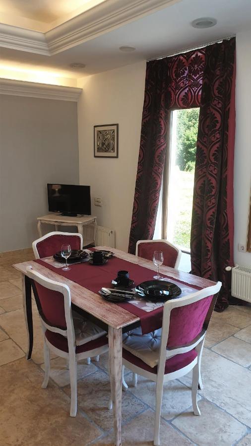 Apartmani N.May'S Karlovac Luaran gambar