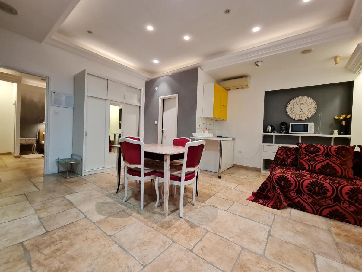 Apartmani N.May'S Karlovac Luaran gambar